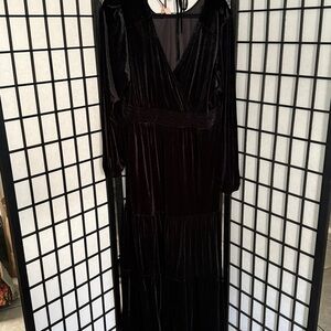 Elegant Black Velvet Dress